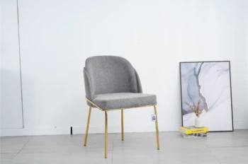 כיסא דגם "בר"